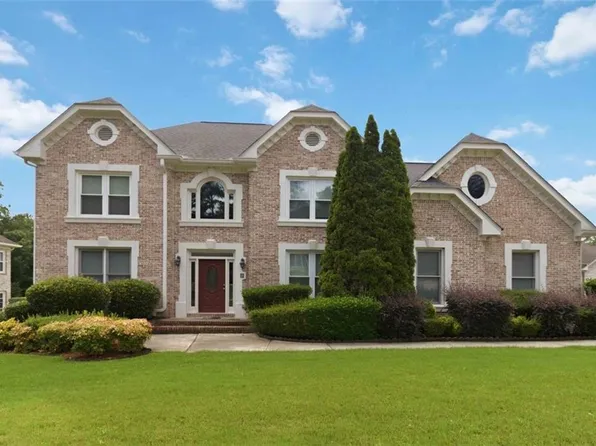 3031 Cadbury Trl, Snellville, GA 30039