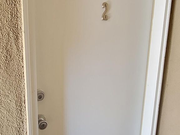 5th image of 1433 S Holt Ave #B2