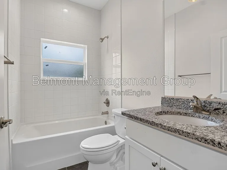 630 NW 59th Ave #1 — Photo 14