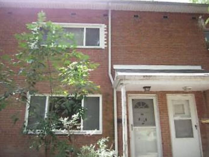 1st image of 23673 Banbury Cir APT 16
