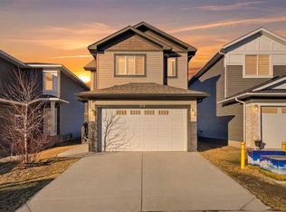 848 S Lakewood Cir, Strathmore, AB T1P 0G8