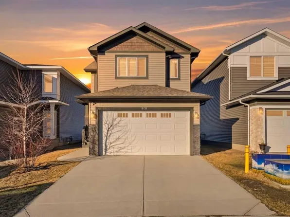 848 S Lakewood Cir, Strathmore, AB T1P 0G8