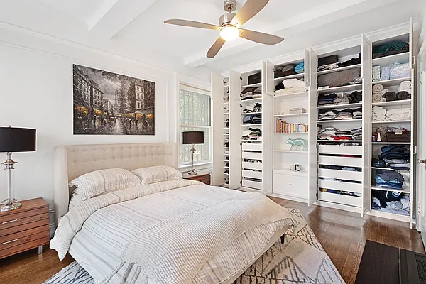 Sold by Compass | media 18