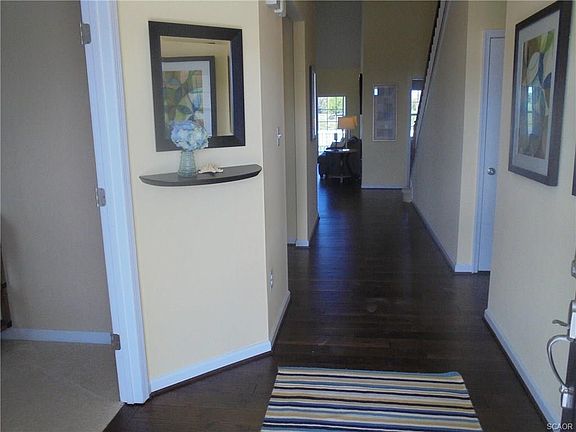 3rd image of 27535 Belmont Blvd