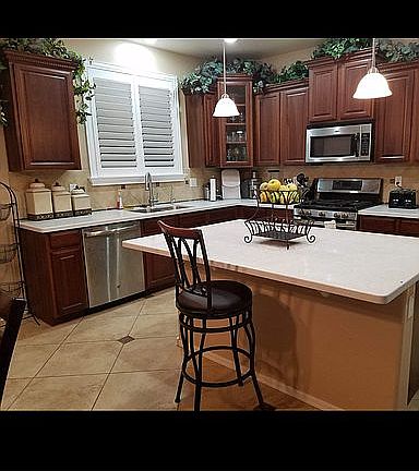 3rd image of 4371 W Kirkland Ave