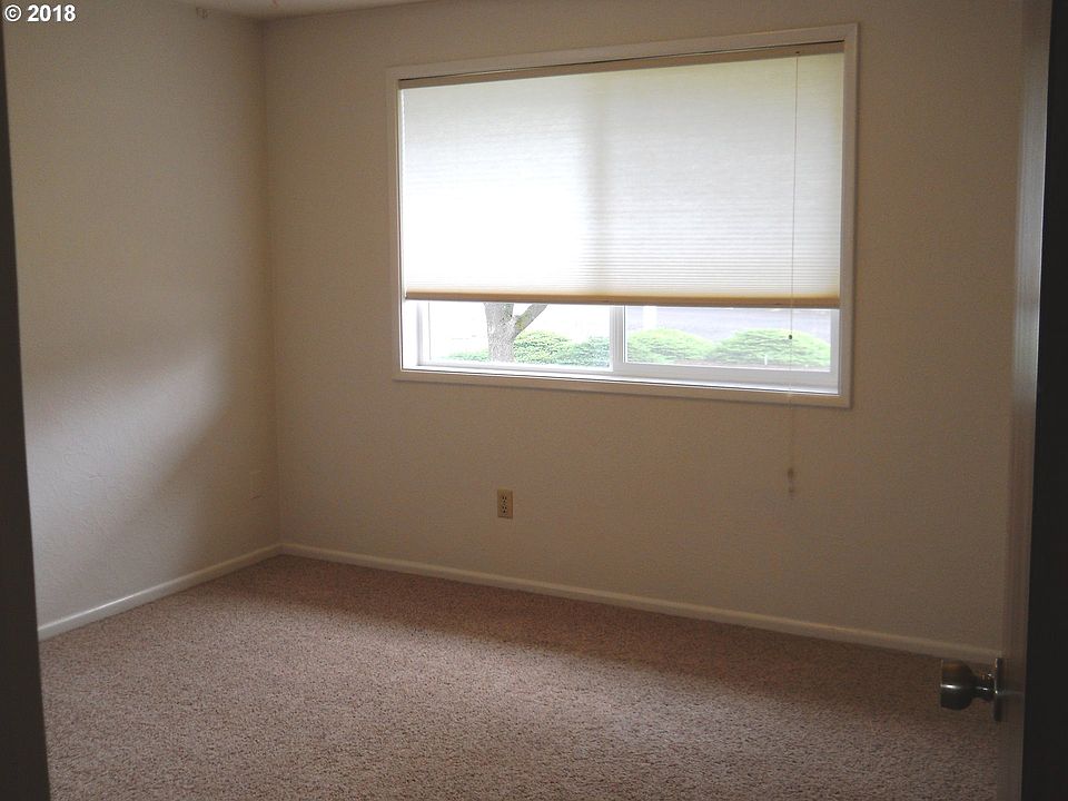 2nd image of 1505 Juhl St
