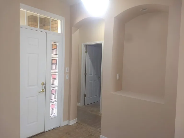 105 Admiral Porter Dr — Photo 8
