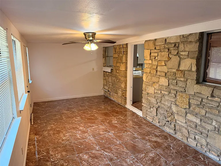 7406 Southgate Ln #A — Photo 21