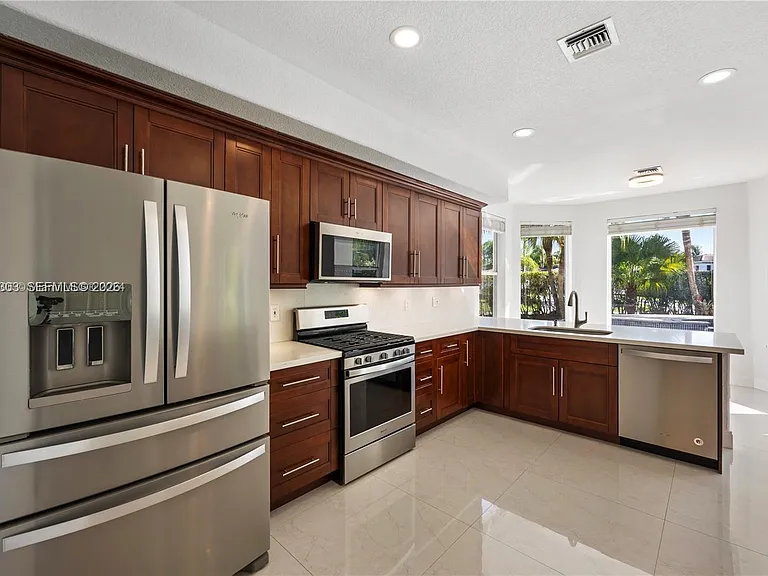 16449 SW 84th Pl — Photo 23