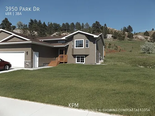 3950 Park Dr Photo 1