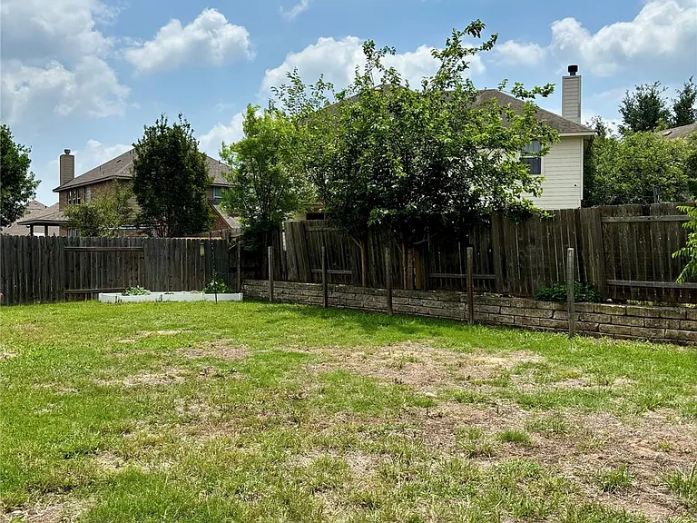 13620 Glen Mark Dr — Photo 32