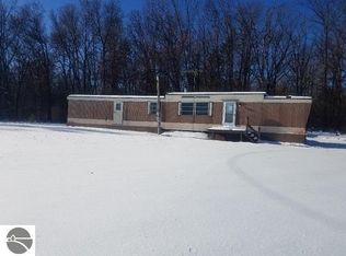 5592 Wilderness Trl, Rose City, MI 48654