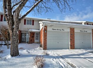 1574 Coloma Ct S, Wheaton, IL