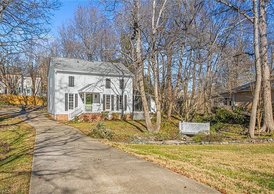 1st image of 2217 Canterbury Dr