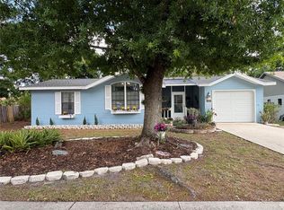 4045 Palau Dr, Sarasota, FL 34241