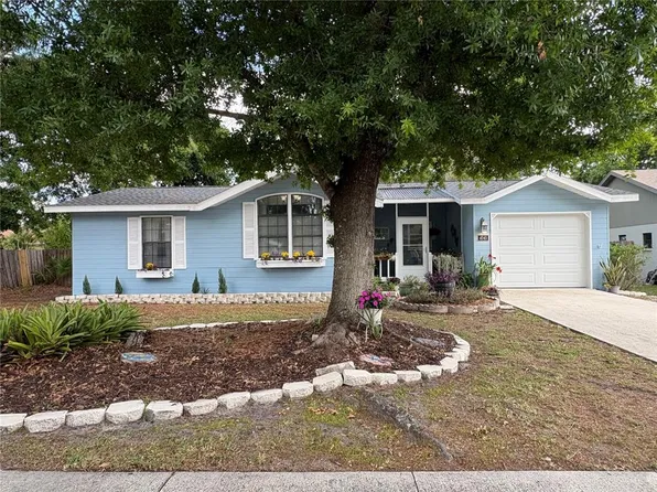 4045 Palau Dr, Sarasota, FL 34241