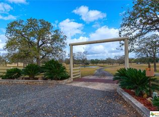 1587 County Road 396, Gonzales, TX 78629