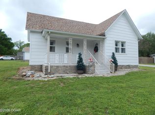 297 N Davis Ave, Oronogo, MO 64855