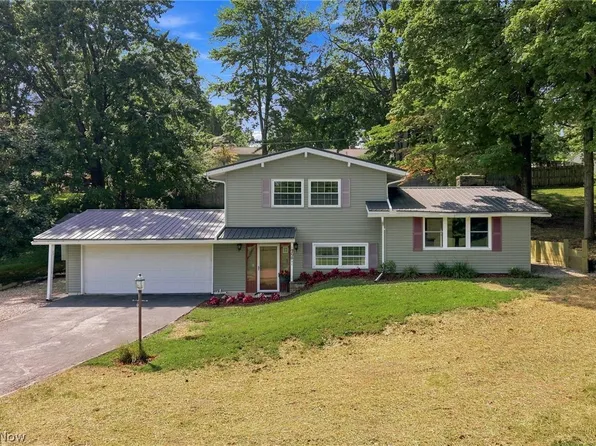 968 Mohican Dr, Ashland, OH 44805