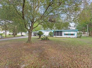 4602 Seaberg Rd, Zephyrhills, FL 33541