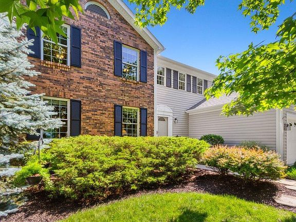 2nd image of 5854 Tara Hill Dr