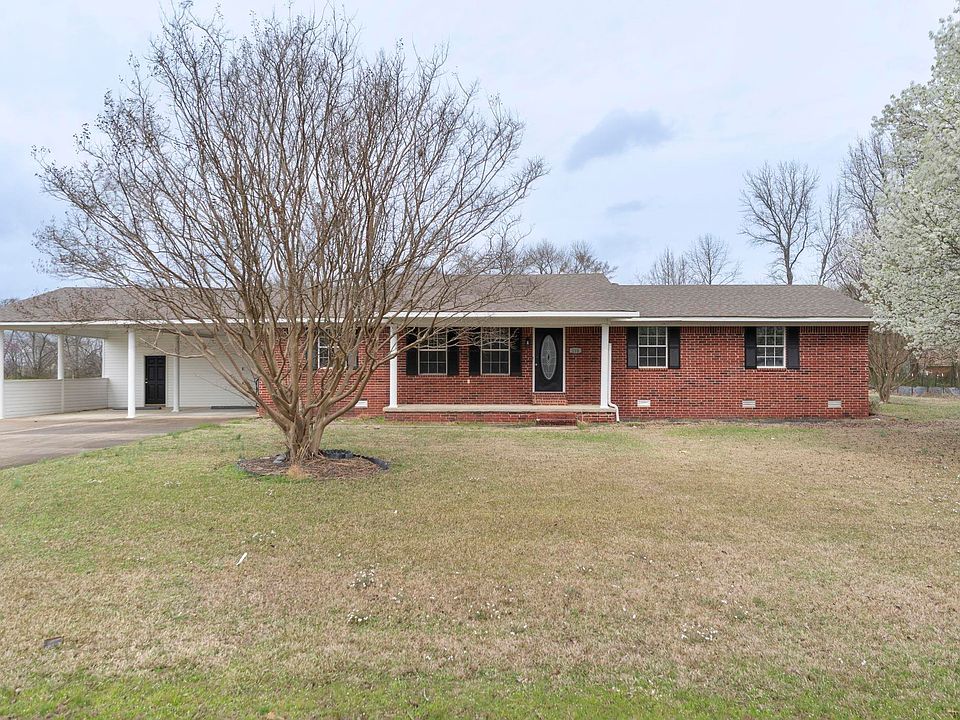 1st image of 110 W Alabama St