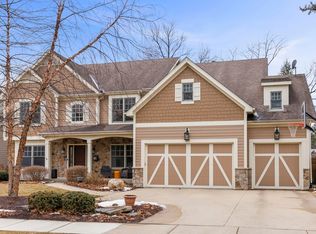 651 S Loomis St, Naperville, IL 60540