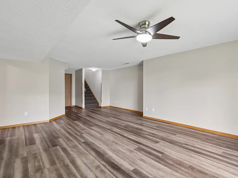 1551 Ranier Dr — Photo 12