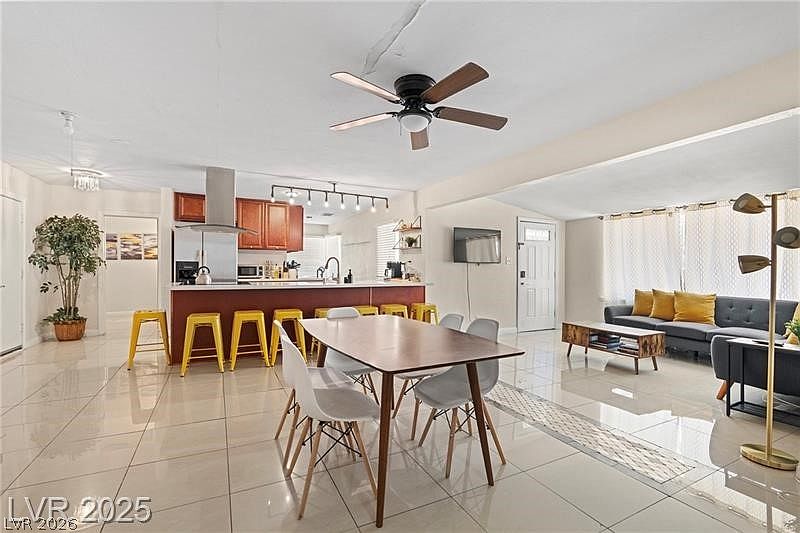 1st image of 1012 Jessica Ave