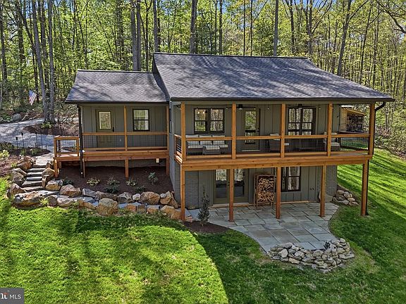 3rd image of 677 Weaver Hollow Rd