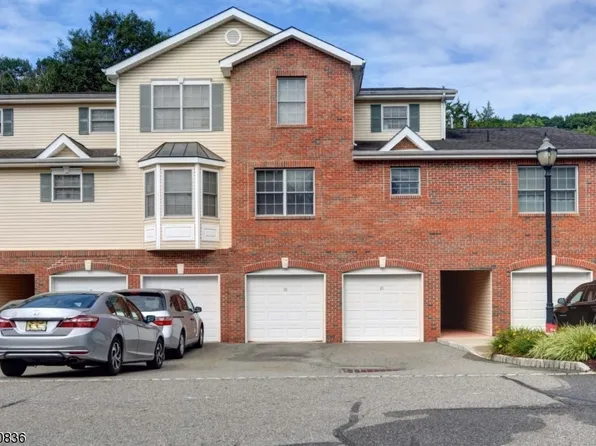 30-10 Federal Hill Rd #10, Pompton Lakes Boro, NJ 07442
