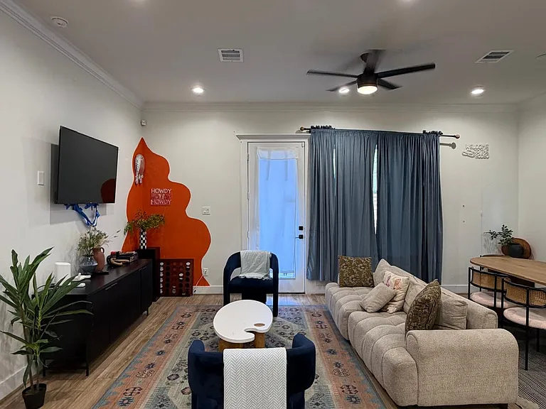3321 McGowen St — Photo 20