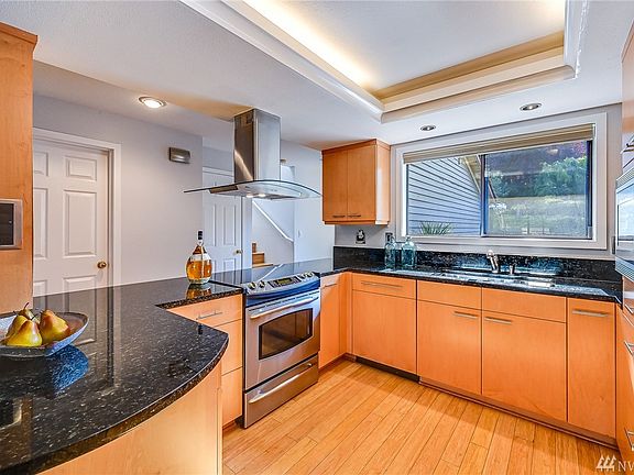 4th image of 1004 Kirkland Ave APT A5