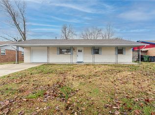 2005 W Craig St, Rogers, AR 72758