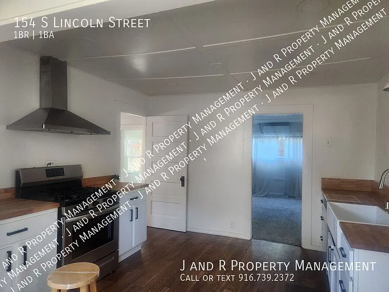 154 S Lincoln St — Photo 8