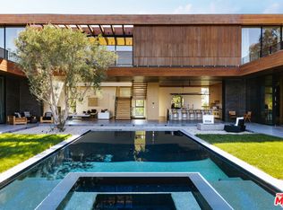 9705 Oak Pass Rd, Beverly Hills, CA 90210