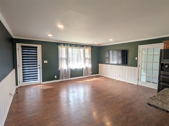 2nd image of 7010 Bethel Rd