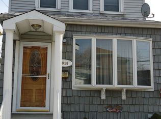 2916 Harrington Ave, Bronx, NY 10461