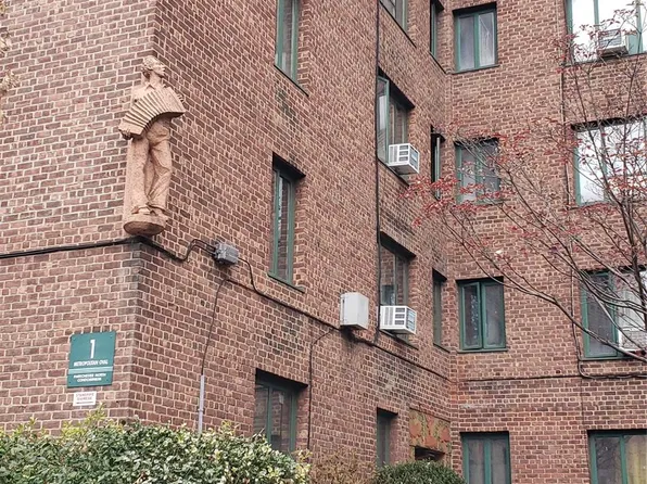 1 Metropolitan Oval #F, Bronx, NY 10462