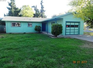 132 SE Robinson Ct, Winston, OR 97496