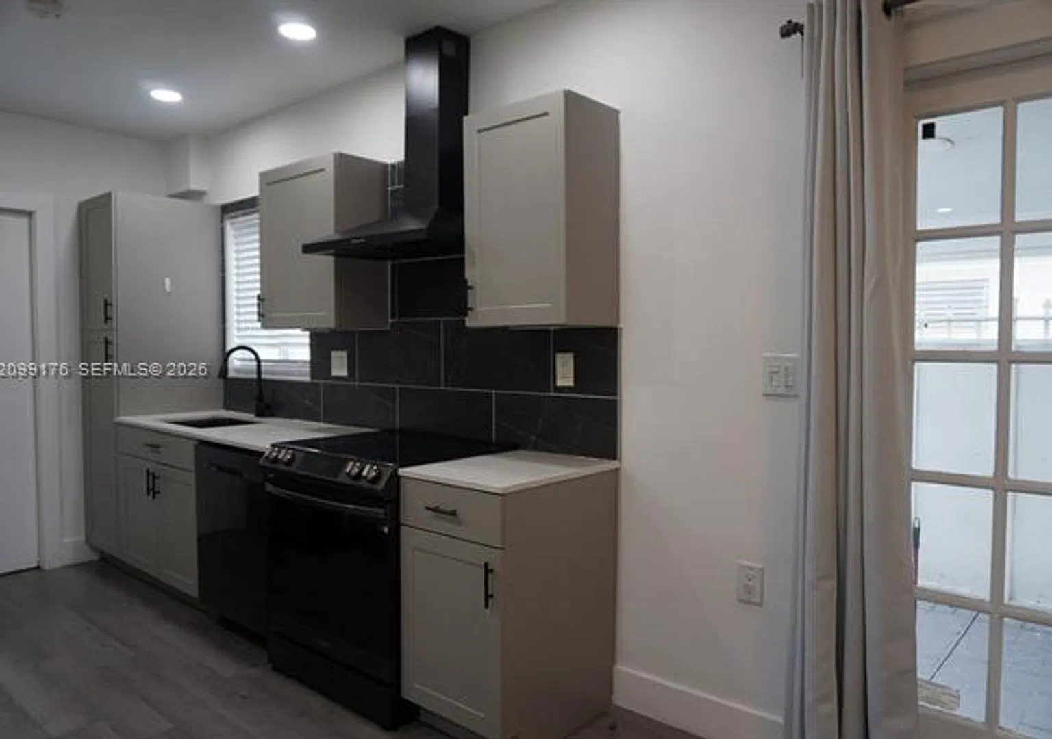 305 NW 122nd St # 305, North Miami, FL 33168 — Photo 2