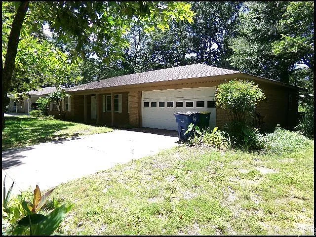 3 bed, 2.0 bath, 1673 sqft, $1,425 — Photo 4