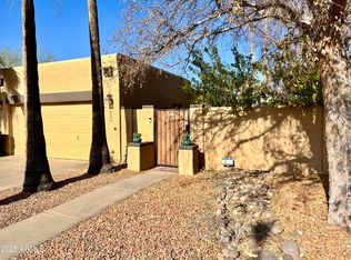 1424 E Kerry Ln, Phoenix, AZ 85024
