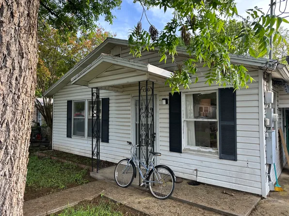 (undisclosed Address), Kerrville, TX 78028