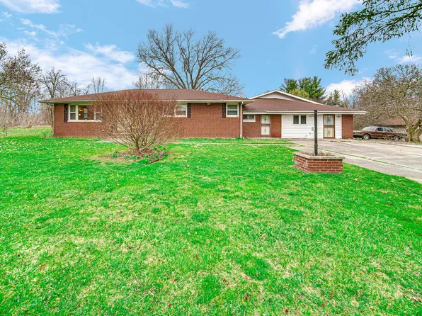 325 W 700 N, Valparaiso, IN 46385