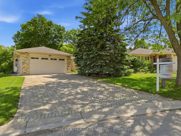 91 Sweetbriar Ct, London, ON N5Y 5E9