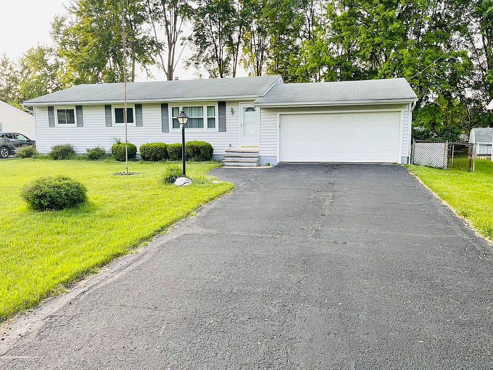 1st image of 3905 Alice Ave