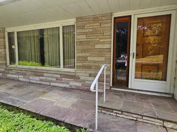 316 Pine Circle, Claverack, NY 12513