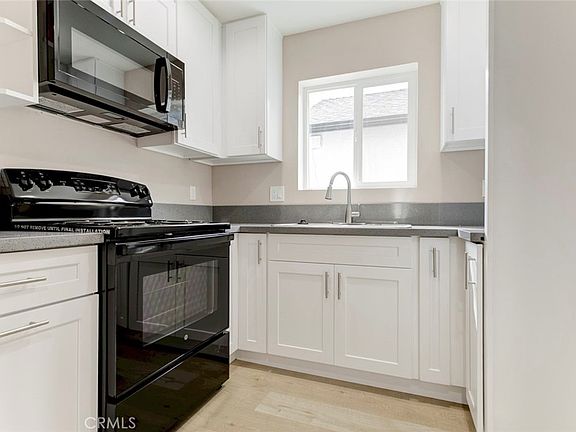 3rd image of 7302 N Firmament Ave