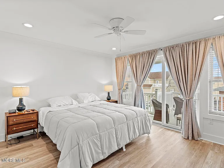 53 Sheridan Ave — Photo 19